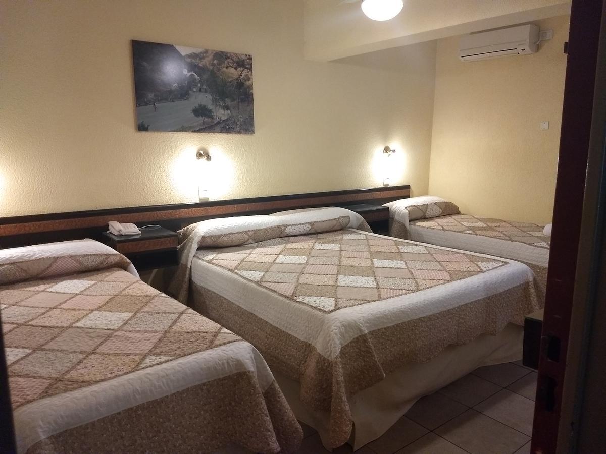 Hotel Suma Huasi 2*